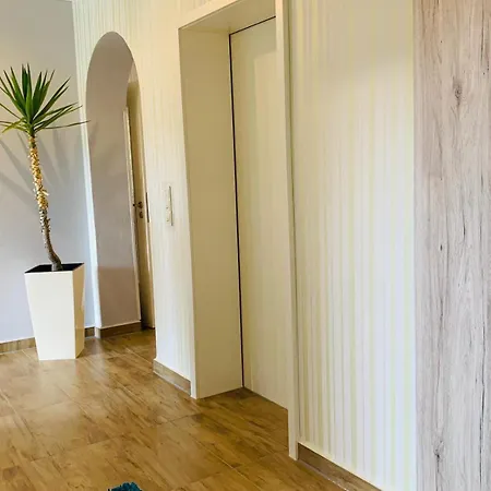 Apartamento Am Saengerehrenmal
